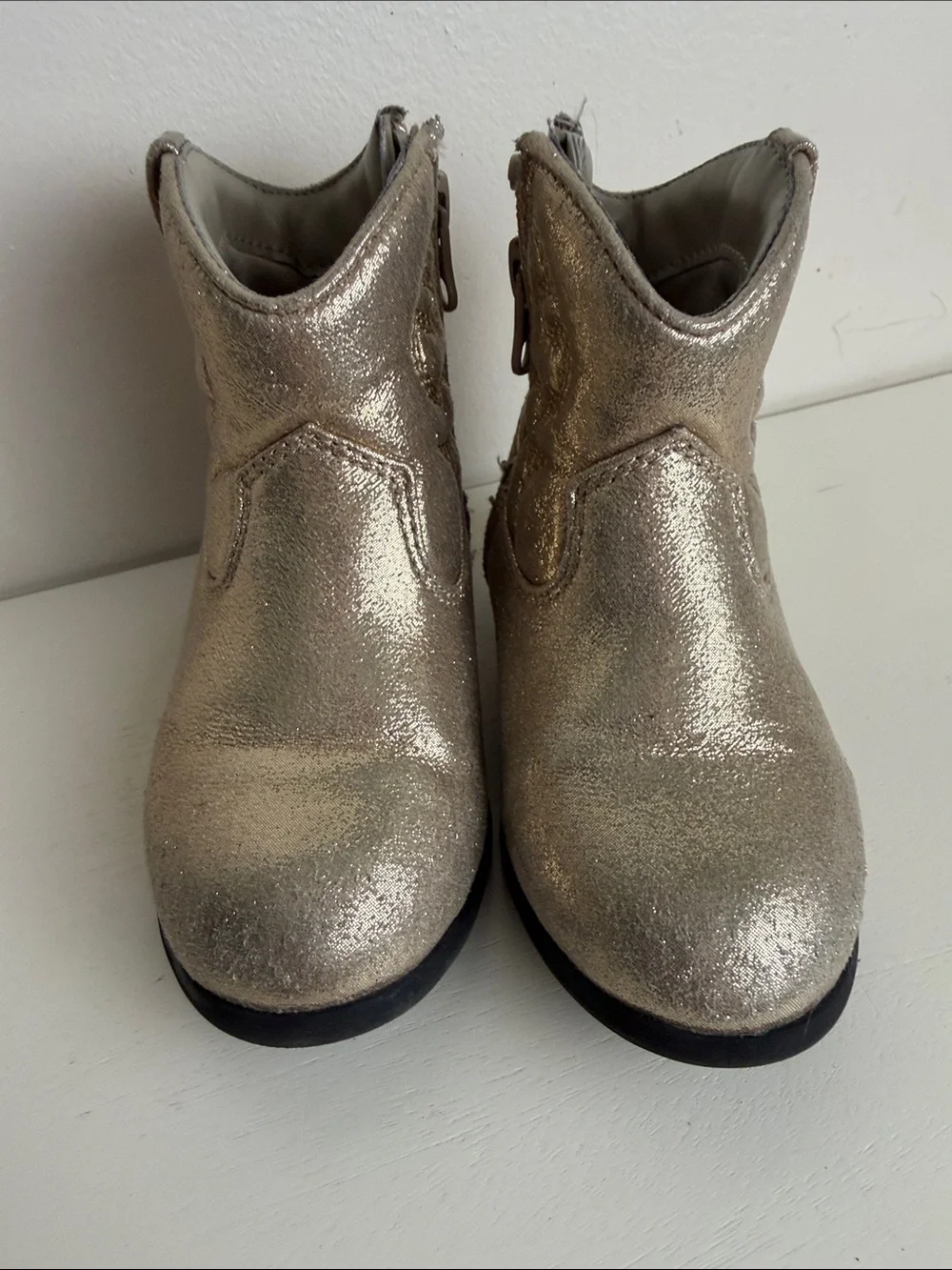 (2288) Cat & Jack Girls Metallic Gold Glitter Ankle Cowboy Boots, Size: 8